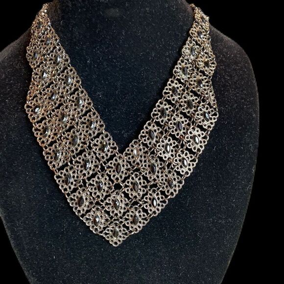 - #405 Neiman Marcus Pewter and Onyx Statement Necklace - Picture 1 of 7